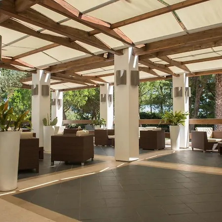 Pizzomunno Palace Szálloda 5*