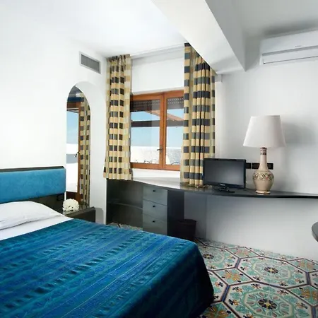 ピッツオムンノ パレス