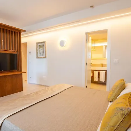 Szálloda Pizzomunno Palace 5*