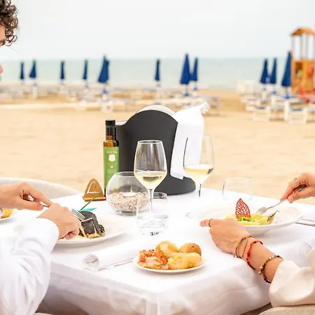 ピッツオムンノ パレス ホテル