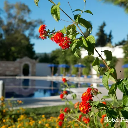 ピッツオムンノ パレス ホテル ヴィエステ