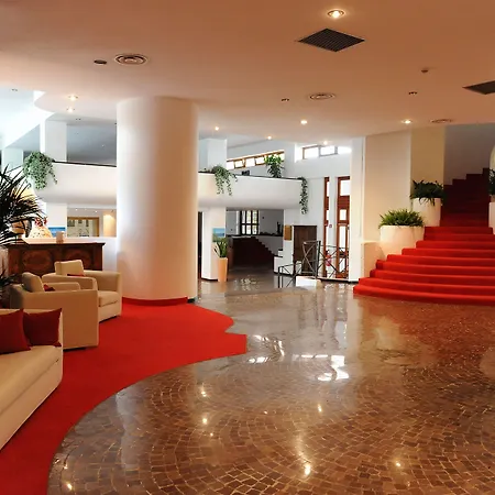 Pizzomunno Palace 5*