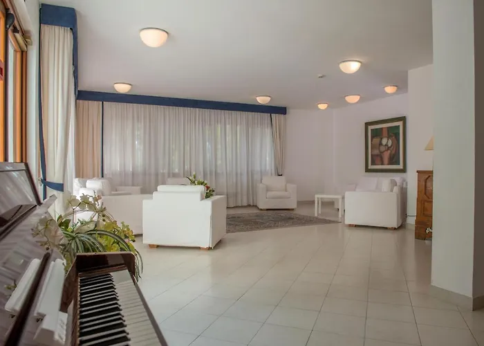 Pizzomunno Palace Hotel