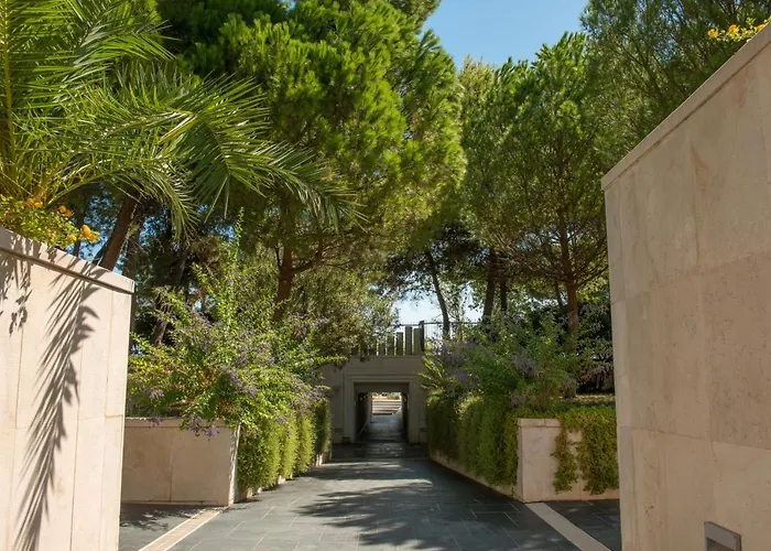 Pizzomunno Palace 5* Vieste