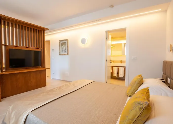 Szálloda Pizzomunno Palace 5*